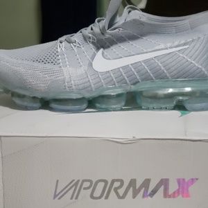 Authentic Vapormax